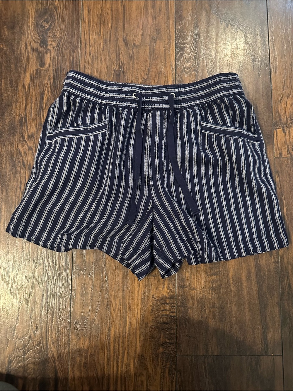 GAP Navy Striped Drawstring Shorts (XS)